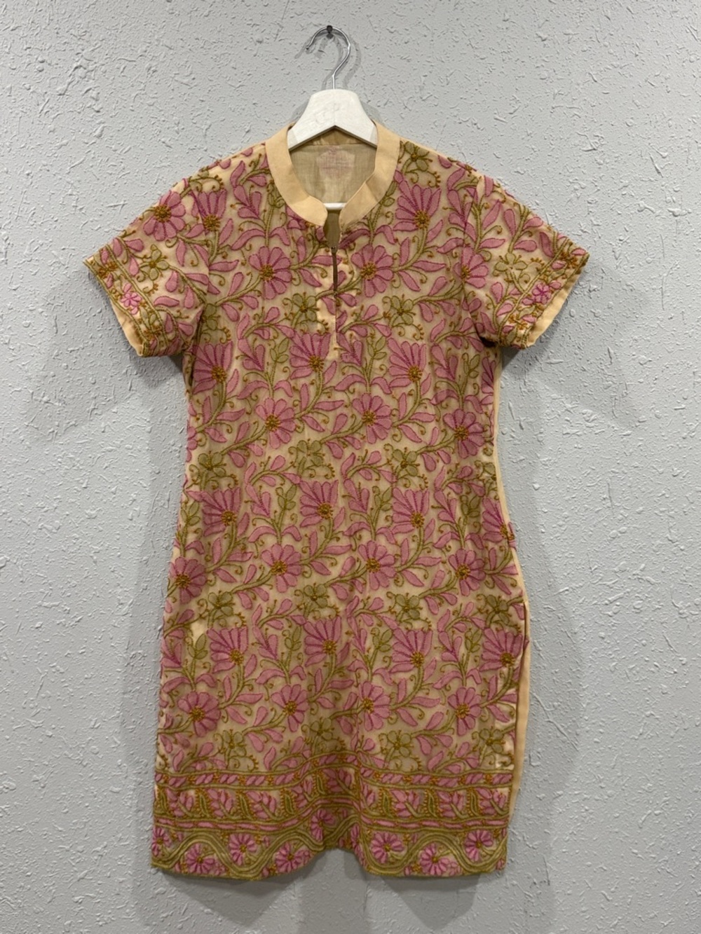 Vintage Handmade Pink Floral‎ Short-Sleeve Shift Dress